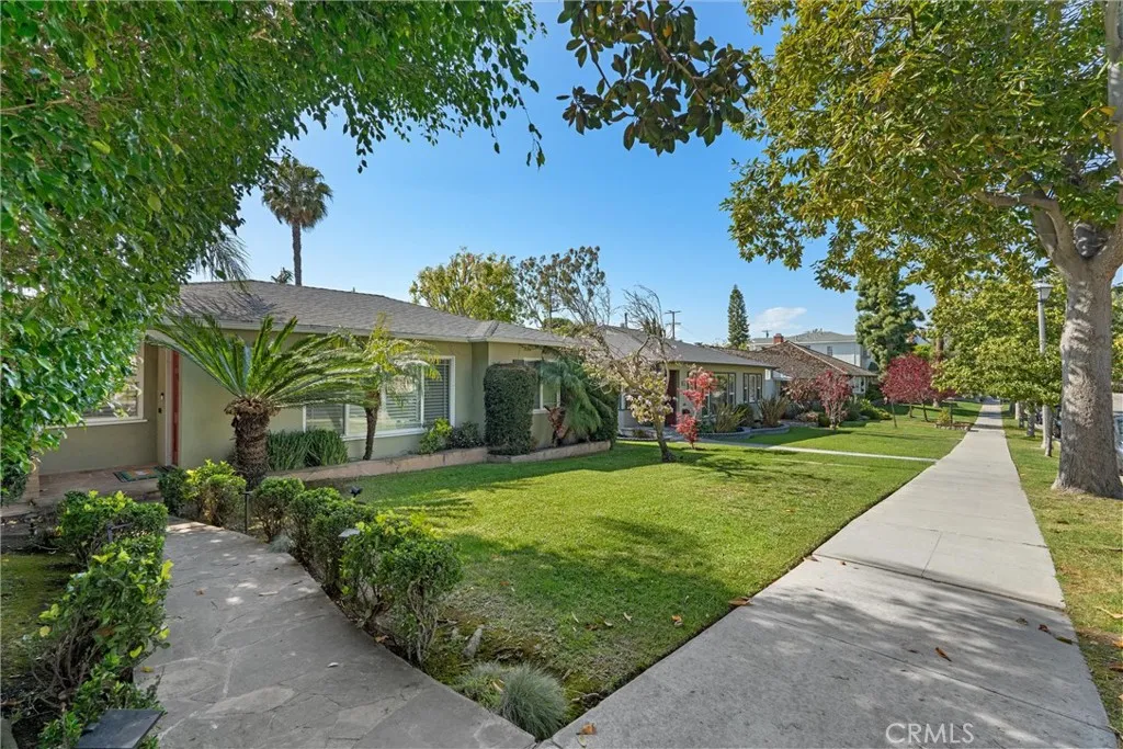 715 Havana Avenue, Long Beach, California 90804 home-pic-0